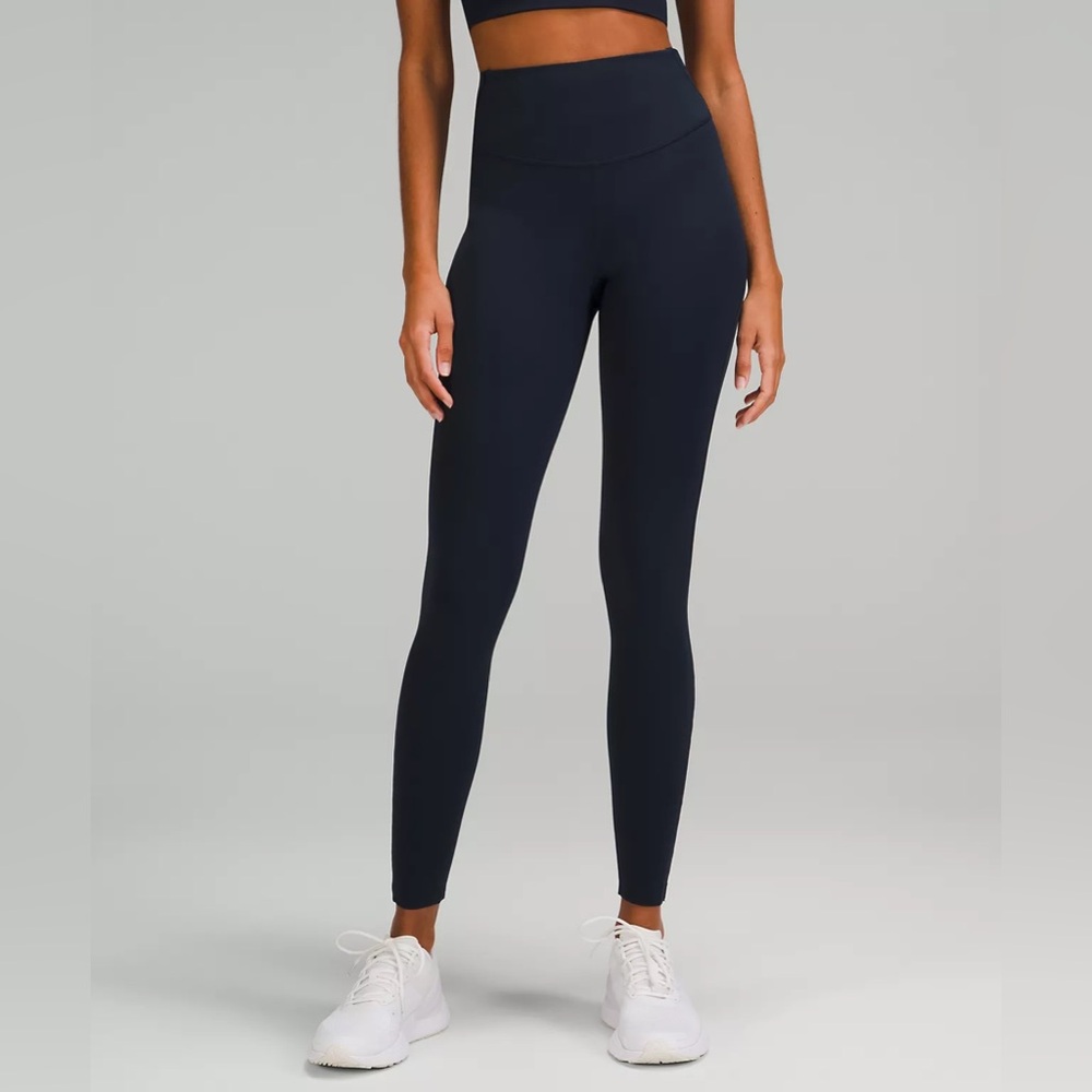 Lululemon Base Pace High-Rise Tight 25"